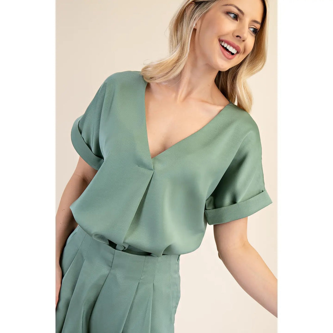 Green V-Neck Short Sleeve Top