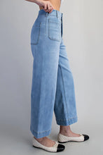 Straight leg denim pants front pockets