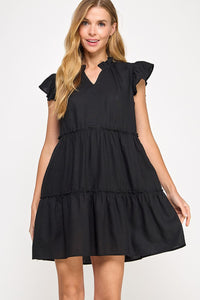 Black Linen dress
Ruffled neckline detail
Ruffle cap sleeve
V slash neckline
Mini ruffle detail along each tier
Side pockets