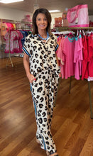 Color Band Accent with blue Button Down Leopard set