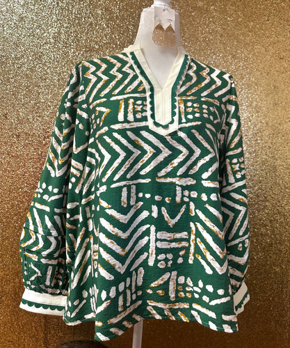 Green cream light weight long sleeve top