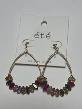 Dangle earrings