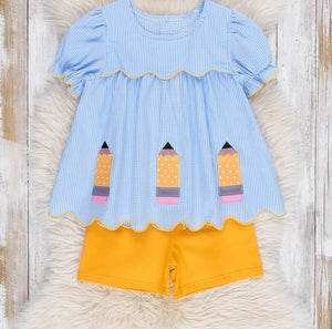 Scallop Hem Embroidered Pencils Outfit
