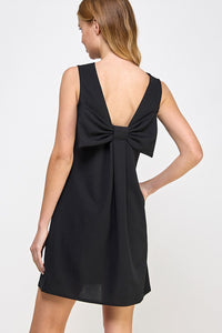 solid sleeveless shift dress
