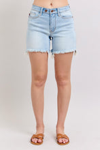 Judy blue light color denim shorts