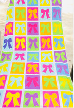Bow bonanza beach towel