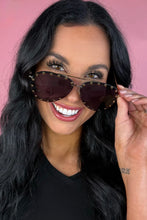 Showstopper Studded Aviator Sunglasses-black gold