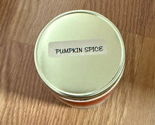 Pumpkin spice candle