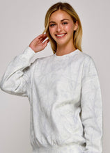 FLEECE CAMO RELAXED FIT CREW NECK SWEATSHIRT