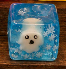 Halloween Glow-in-the-Dark Cubes