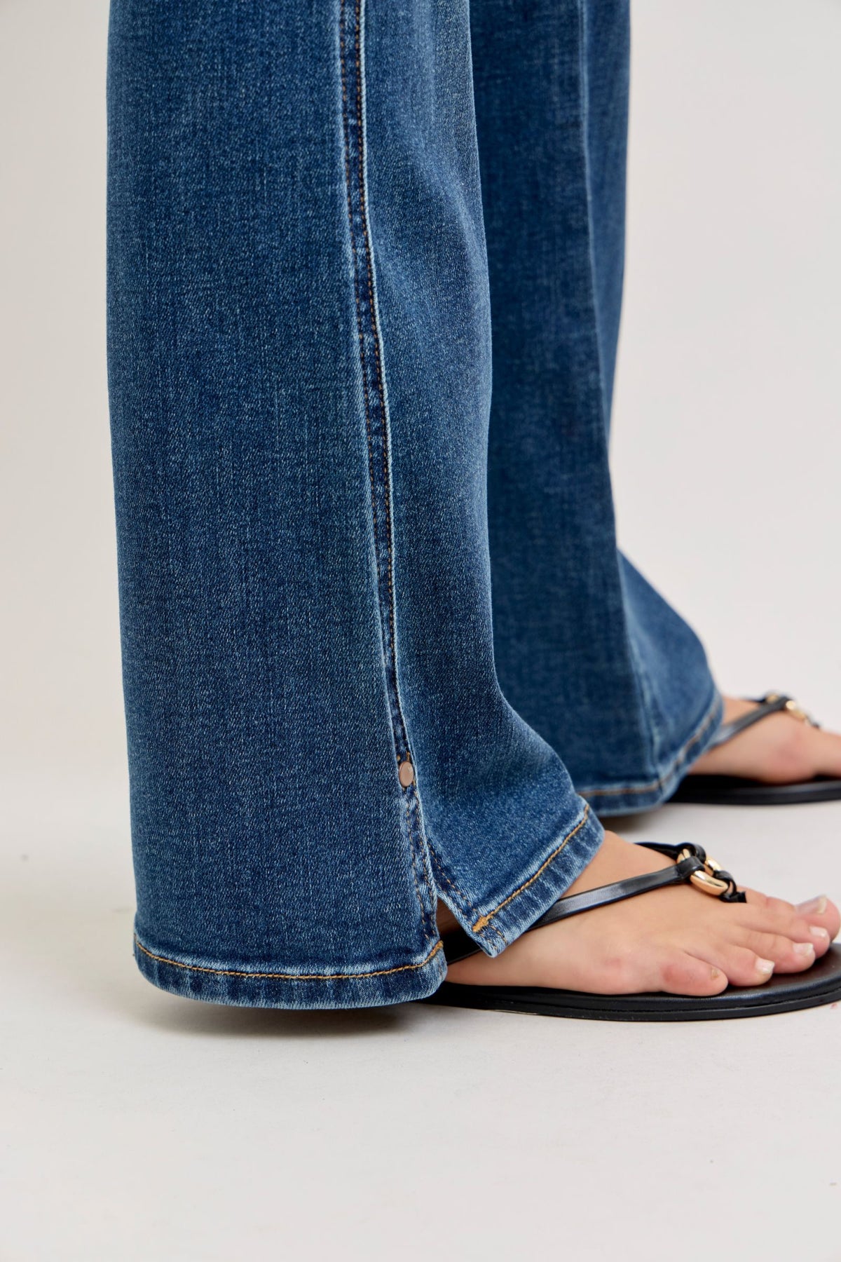 Judy blue jeans boot cut cell phone pocket