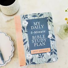 My Daily 5-Minute Bible Study Plan (For Women): 2027