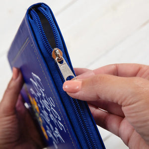 365 Days of Prayer For Life (Zippered Prayer Devotional)