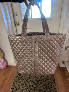 The Debra Diamond Tote Champagne