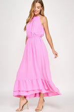Pink Solid maxi dress
Halter neckline
Shirring along neckline
Back button keyhole closure
Elastic in waist band for comfortable fit