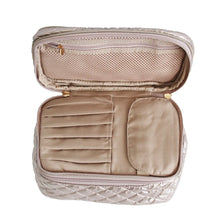 Debra Diamond Glambox Champagne