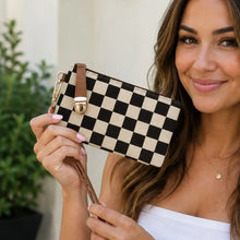 Zip Wristlet