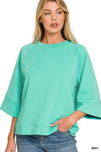 Scuba 3/4 Sleeve Pullover top