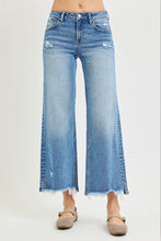 Mid Rise Crop Wide Side Slit With Fray Hem Jeans