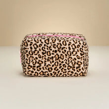 Leopard Pattern Print Pouch Bag / Organizer