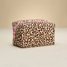 Leopard Pattern Print Pouch Bag / Organizer