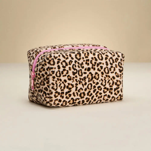 Leopard Pattern Print Pouch Bag / Organizer