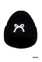COQUETTE BOW EMBROIDERED CUFF BEANIE
	
-BOW RIBBON EMBROIDERED
-TRENDY DESIGN
-SOFT CUFFED BEANIE